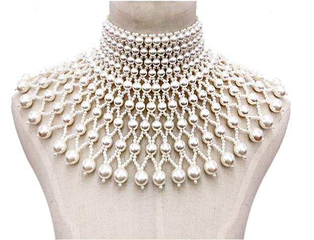 Statement Pearl Necklace