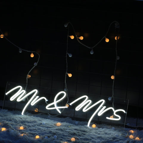 Mr&Mrs Neon Sign